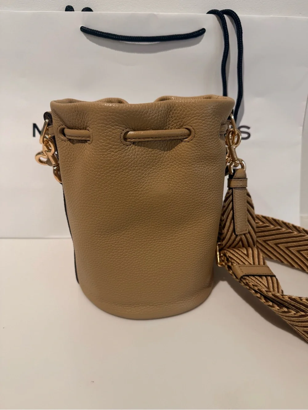NWT Marc Jacobs groove bucket bag - iced coffee